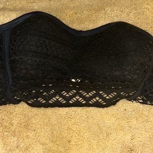 FREE*. NWOT LOOKBOOK STORE bandeau bra